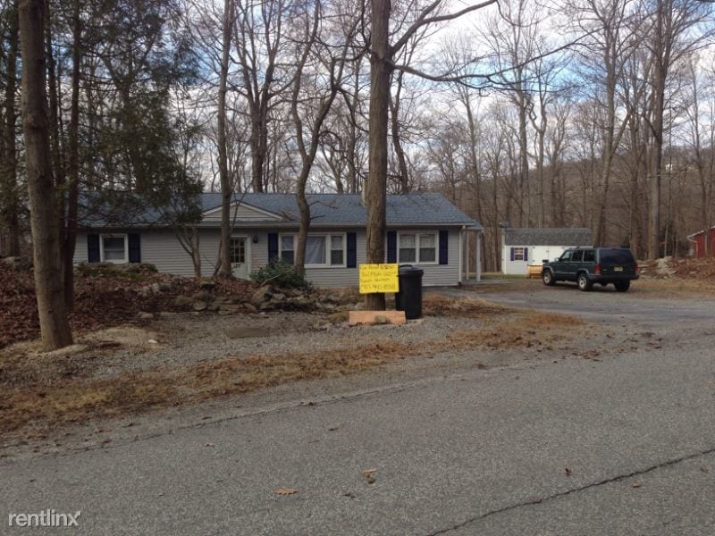 Primary Photo - 3 br, 2 bath House - 23 Lakeside Dr NW