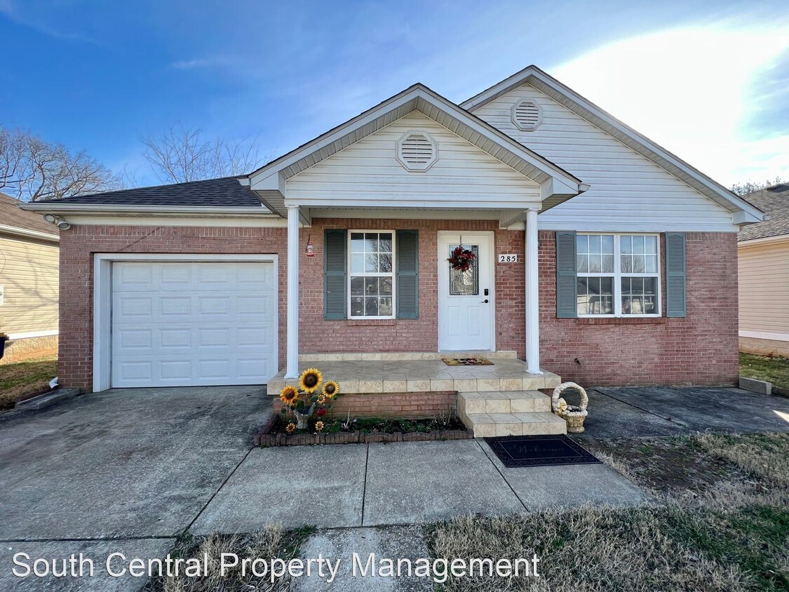 Foto principal - 3 br, 2 bath House - 285 Kendale Street