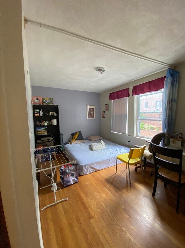 Photo - 310 Tappan St Apartment