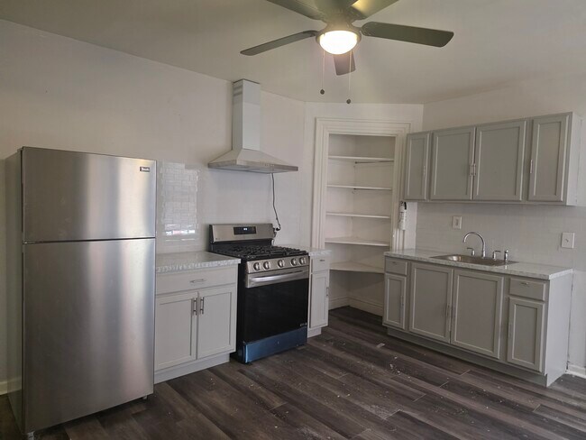 Fotografía del edificio - 525 Monmouth St