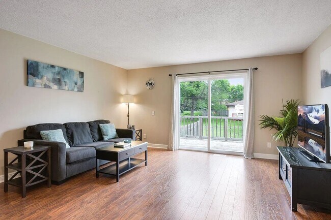 Foto del edificio - 1027 24th Ave NE