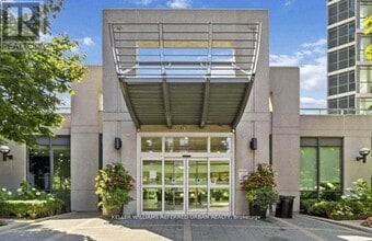 Building Photo - 30 Harrison Garden Blvd