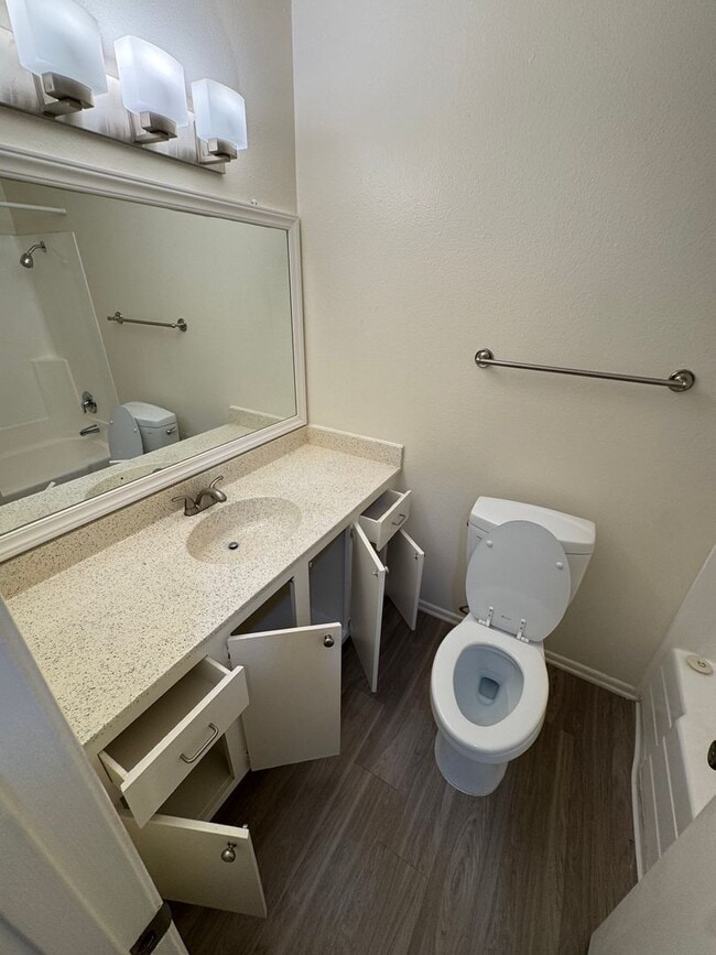 Foto del interior - 156 Arbor Park Apartments