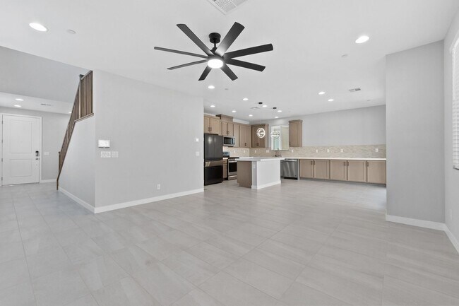 Foto del edificio - Stunning 3 Bedroom Home with SOLAR in Skye...