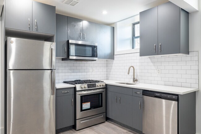 Foto del edificio - 6018 24th Ave