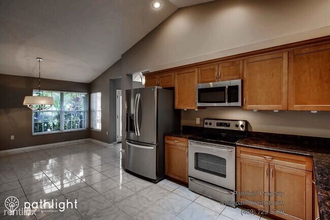 Building Photo - 3 br, 2 bath House - 10161 Brandon Circle ...