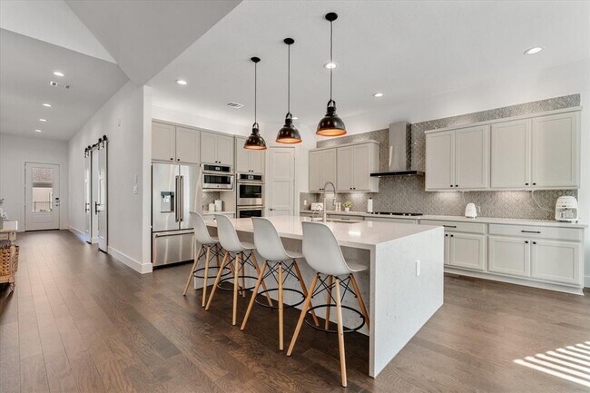 Foto del edificio - 1006 Oak Summit Ln