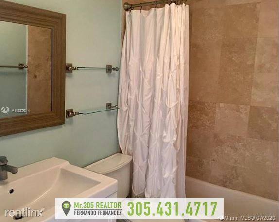 Building Photo - 3 br, 2 bath House - 8902 SW 4th Ln