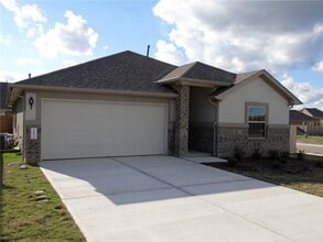 Building Photo - 299 Clear Springs Hollow