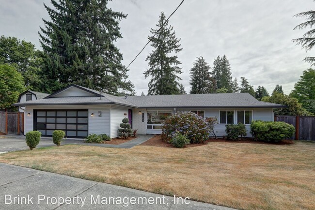 Building Photo - 3 br, 2 bath House - 17404 NE 10th St