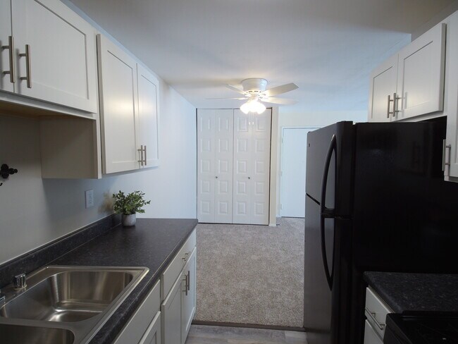 Foto del edificio - Indian Hills Apartments