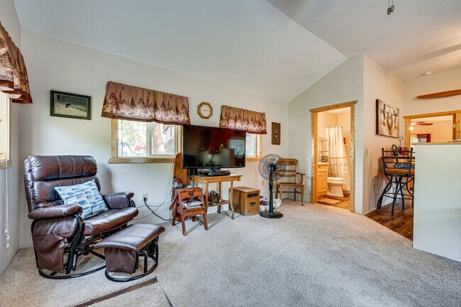 Foto del edificio - 2363 U.S. 34-SI ID1386231P