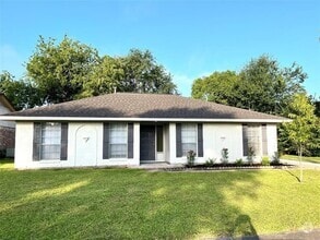Building Photo - 11806 Kirknoll Dr