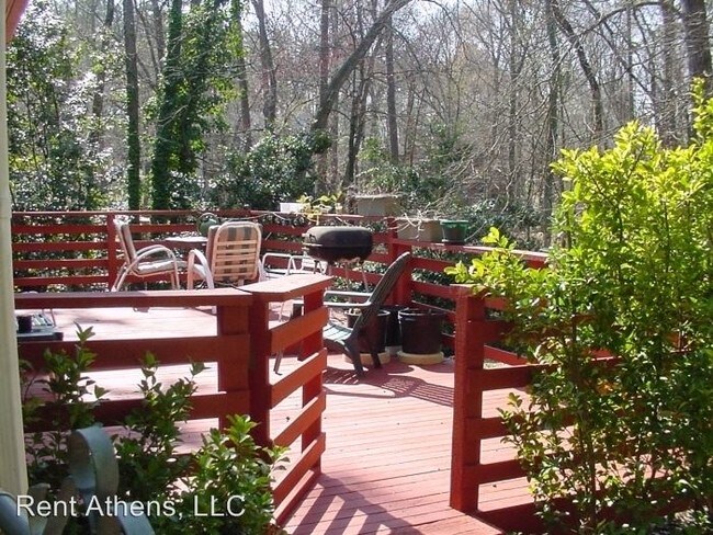 Foto del edificio - 3 br, 2 bath House - 230 Ansley Drive