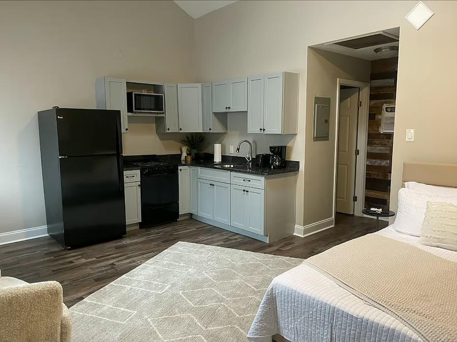 Foto principal - 3800 Memorial Blvd