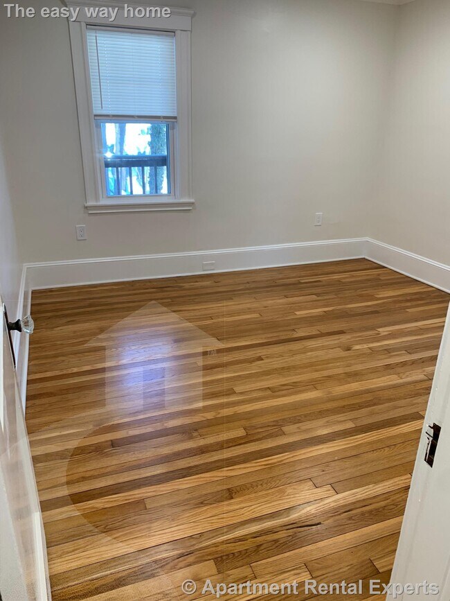 Foto del edificio - 25 Laurel St