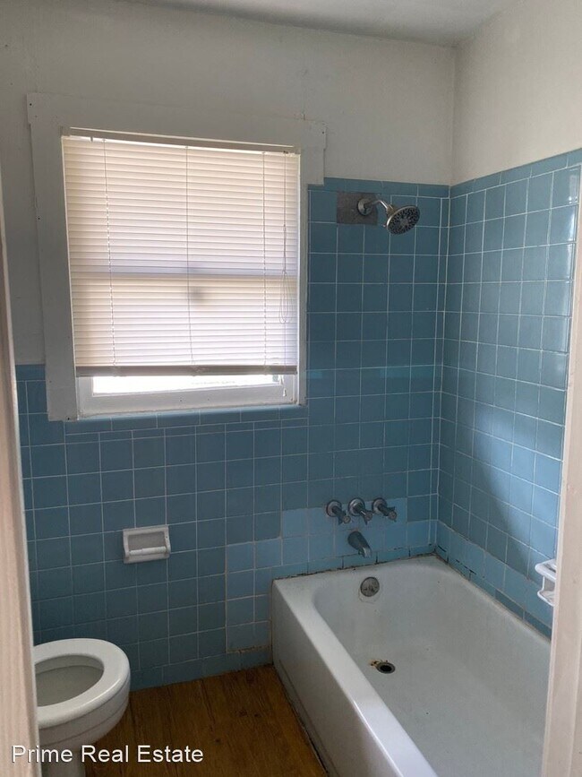 Building Photo - 2 br, 1 bath House - 2715 1/2 Marguerite