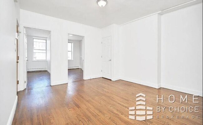Foto del edificio - 3 bedroom in BROOKLYN NY 11222