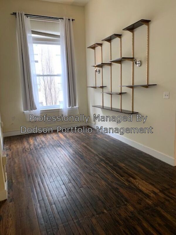 Foto del edificio - 525 E Grace St