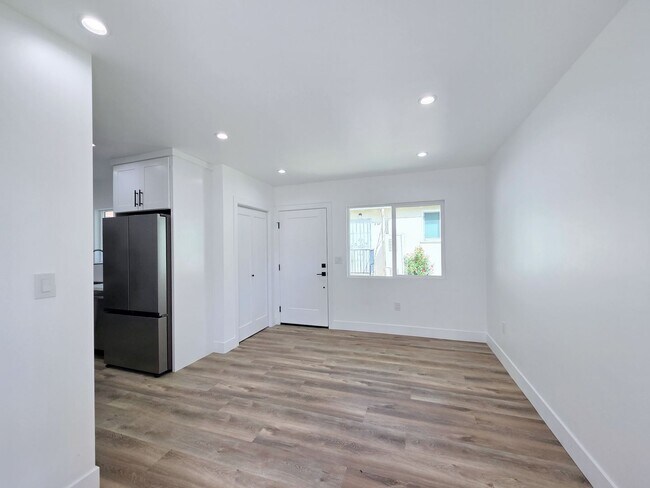 Foto del edificio - 2950 Daneland St