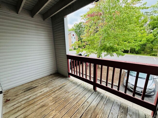 Building Photo - 401 Berryfield Ln