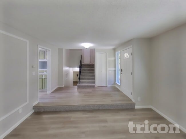 Building Photo - 3394 Tyee Pl NE