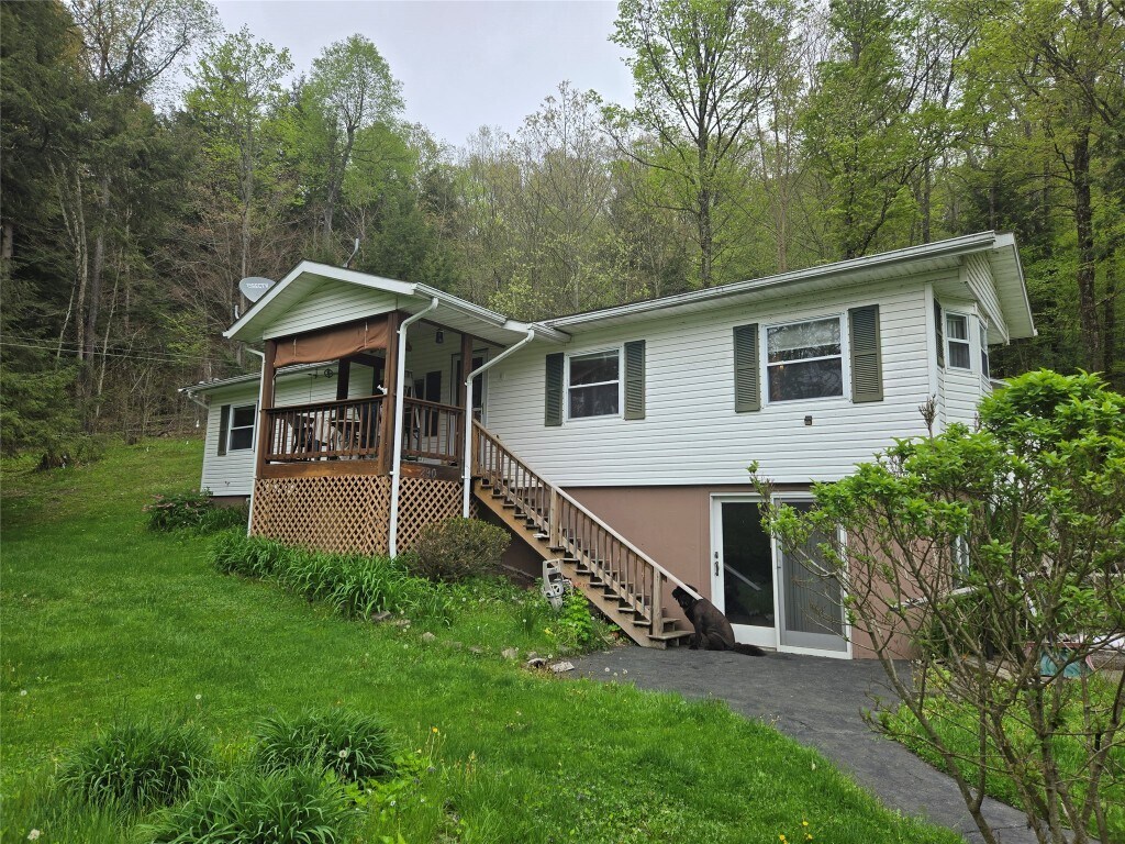 Foto principal - 290 Edson Rd
