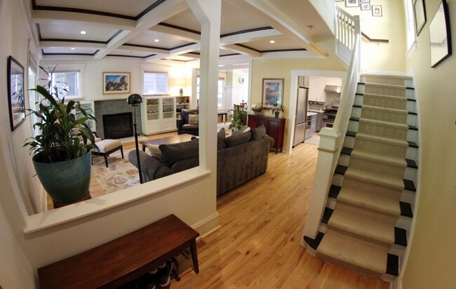 Photo - 2919 E Cherry St Apartment