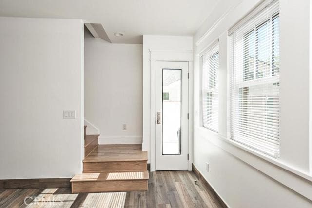 Foto del edificio - 545 N Olive St