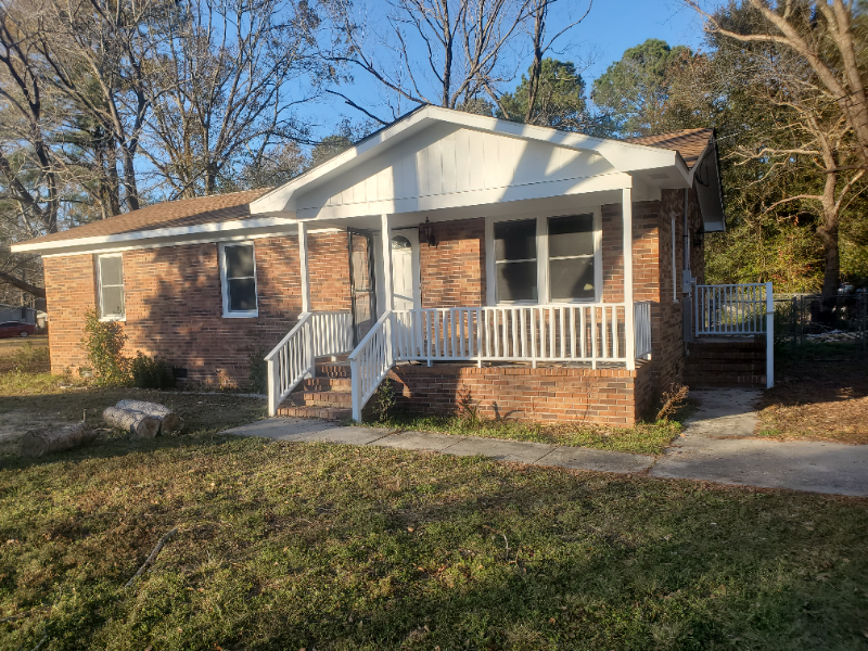 Primary Photo - 9120 Green Loop Rd NE