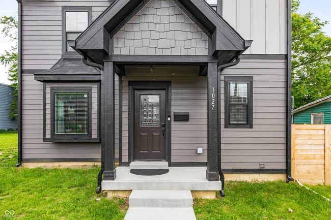 Building Photo - 1027 Hosbrook St
