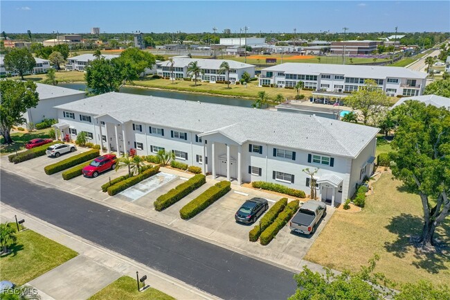 Building Photo - 1473 Saddle Woode Dr