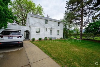 Building Photo - 949 S 2300 E