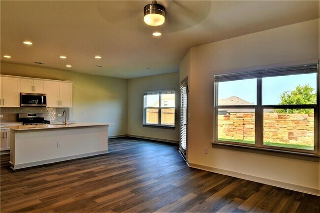 Building Photo - 1849 Bonham Ln