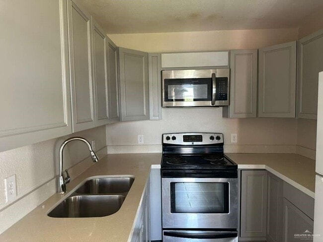 Foto del edificio - 11 Gastel Cir