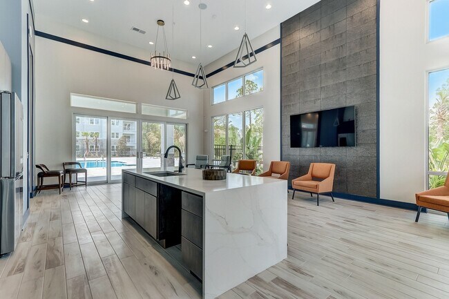 Foto del edificio - The Howell at the Preserve Apartments