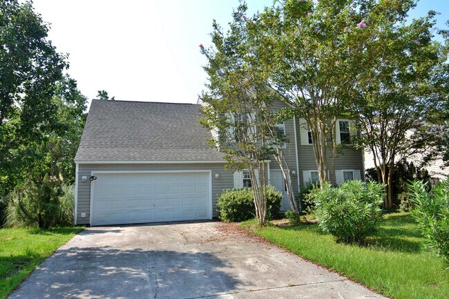 Foto del edificio - 5126 Honeydew Ln