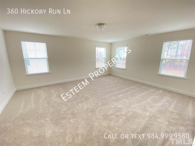 Foto del edificio - 360 Hickory Run Ln