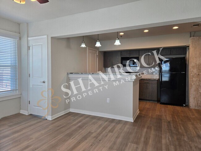 Foto del edificio - 1307 Austin Ave