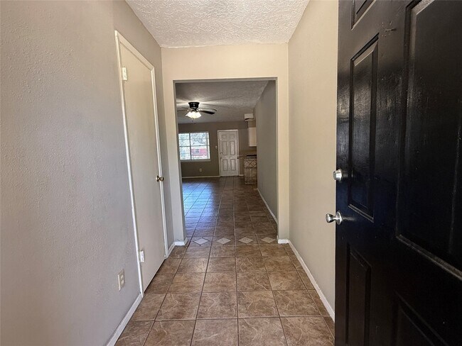 Foto del edificio - 507 Hildred Ave