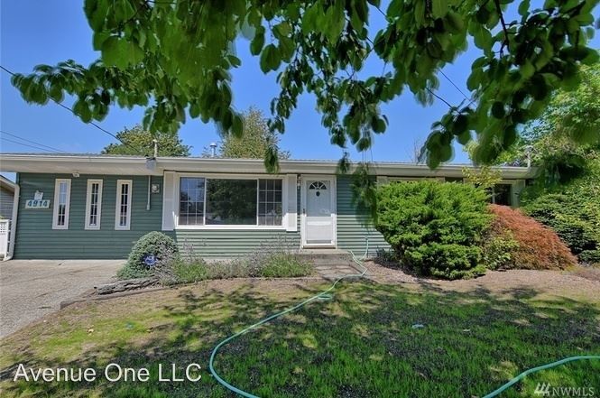 Primary Photo - 3 br, 1 bath House - 4914 NE 7th Place