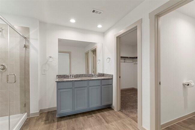 Building Photo - 1203 Truckee River Dr