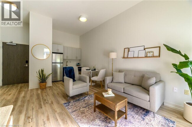 Photo du bâtiment - 152 N Park St