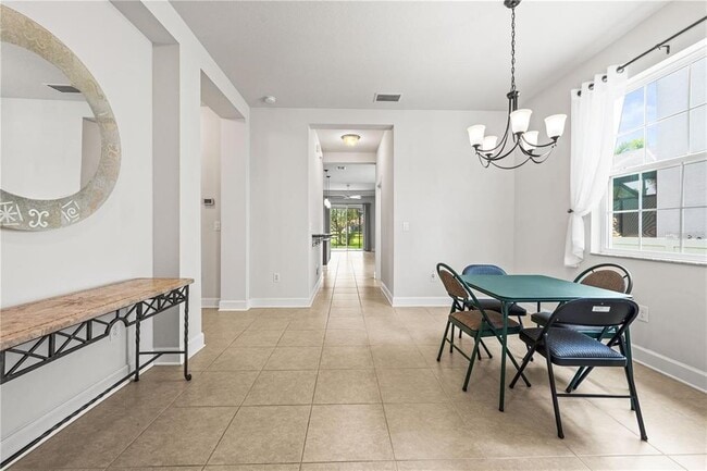 Foto del edificio - 8437 Nandina Dr