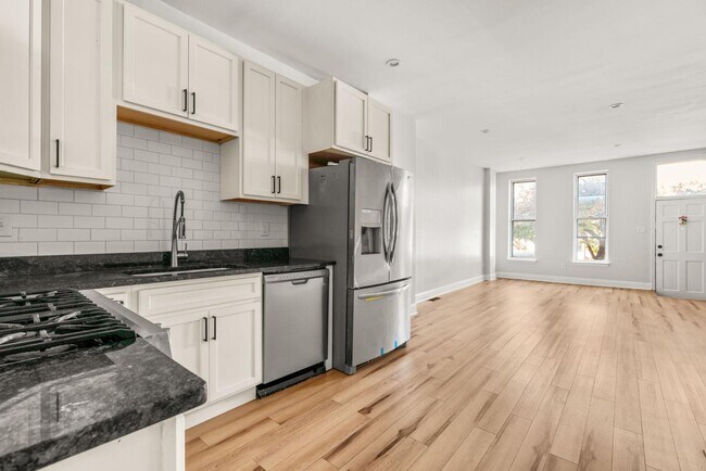 Foto del edificio - 419 N Collington Ave