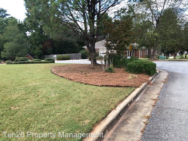 Foto del edificio - 3 br, 2 bath House - 964 Lismore Drive
