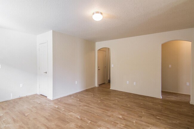 Foto del edificio - 3631 Apache Meadows Drive