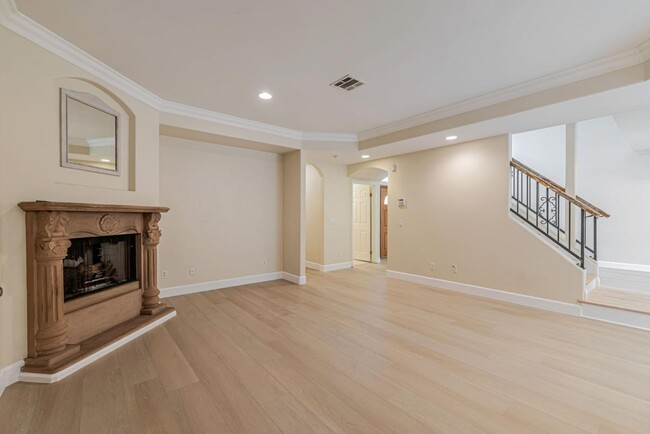 Foto del edificio - 17743 Merridy St