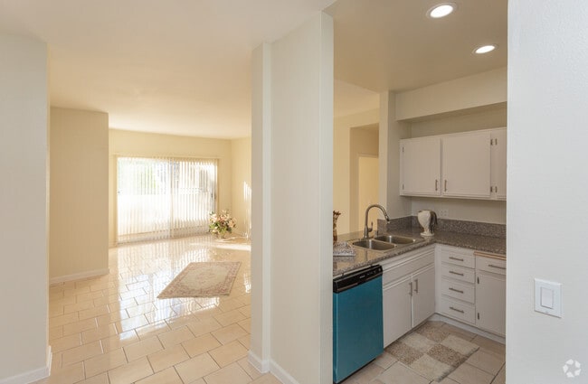 Foto del interior - Pinewood Apartments