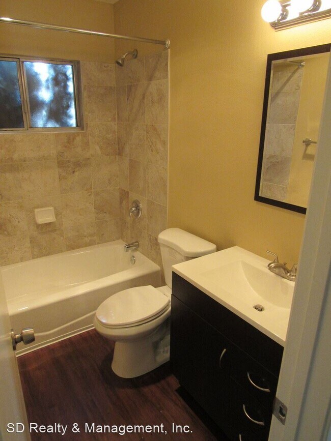 Building Photo - 4781 Seminole Dr